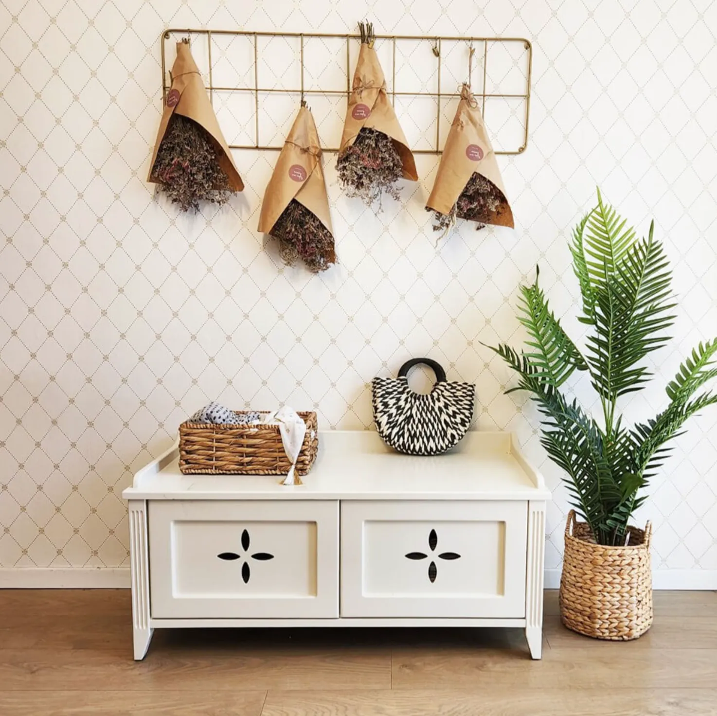 שידת כניסה, פתרונות אחסון